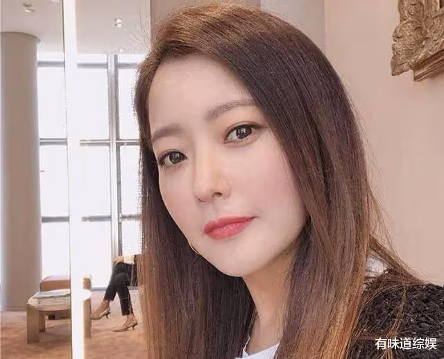 金喜善因女兒丑被質疑整容,稱孩子小沒長開,9年後打臉簡直太慘