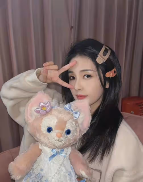 玲娜貝兒被求婚後續,當事男子攻擊辱罵曝光者,社交帳號已被封禁