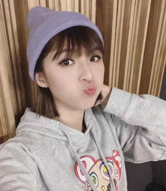 TVB宅男女神疑懷孕,腹部凸起孕味十足,因長子宮肌瘤仍在吃藥