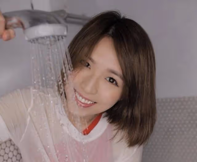TVB宅男女神疑懷孕,腹部凸起孕味十足,因長子宮肌瘤仍在吃藥