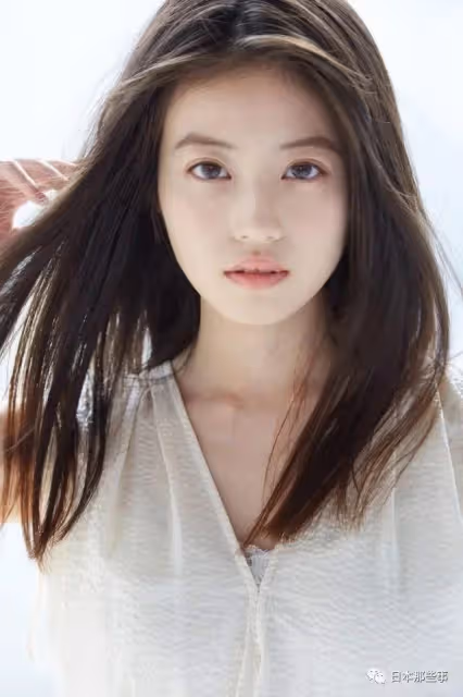 換別家事務所，她早就爆紅了？