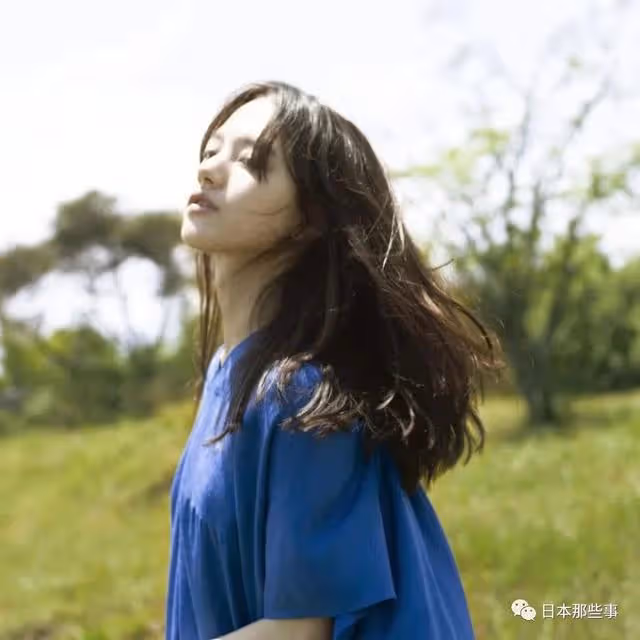換別家事務所,她早就爆紅了?