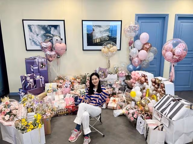 孫藝珍 40歲生日快樂!《三十九》閨蜜 田美都、金智賢 溫馨慶生,男友 玄彬 放閃祝福?
