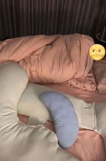 28歲女星孕期情緒崩潰,哭訴男友醉酒後鼾聲如雷,身材被嘲太難受