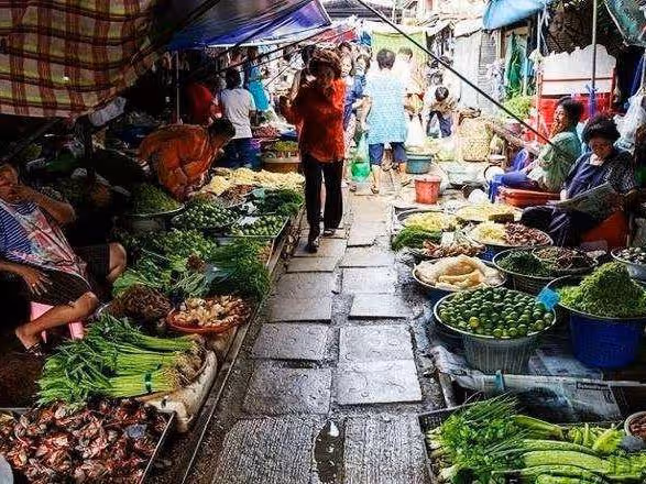 公公去世留下30萬，婆婆想在我家養老，小叔子卻要和我們平分30萬