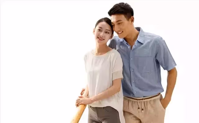 「弟媳終於離婚走人了,開心」大姑姐剛發完朋友圈,報應就來了