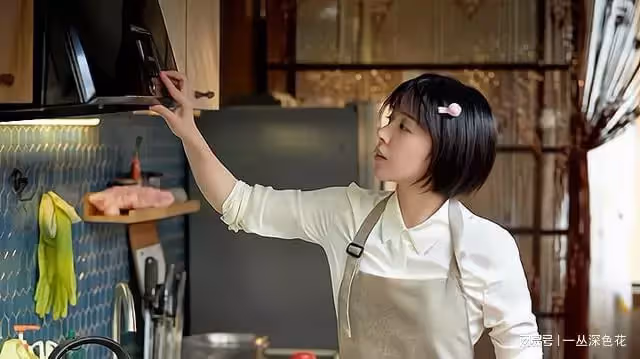 終於和鳳凰男離婚,婆婆帶小姑子來坐月子:伺候好了,就讓你復婚