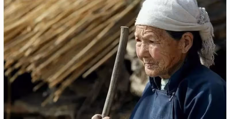 「母女倆天寒地凍被趕出家門，無家可歸，如今想我照顧，做夢」
