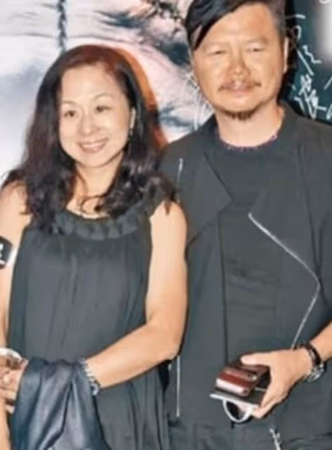 再見亦是朋友!香港知名男星與前妻合作生意,曾花近百萬為其治病