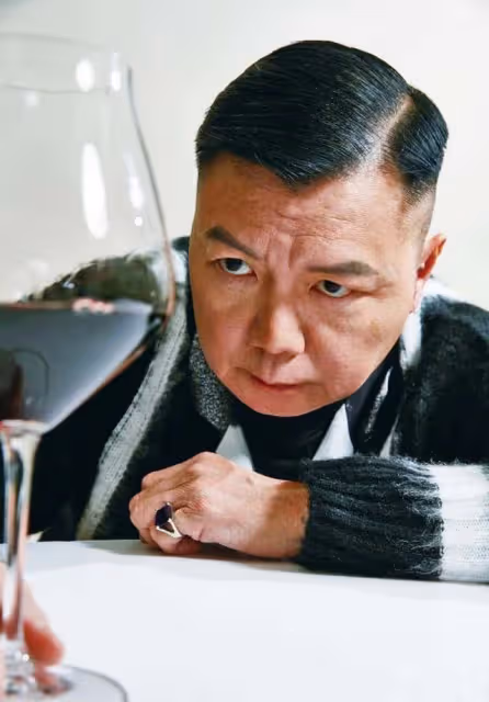 再見亦是朋友!香港知名男星與前妻合作生意,曾花近百萬為其治病