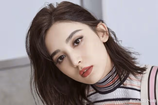 中國最耐看的女星:楊冪倒數第二,李沁在榜,第一是她!