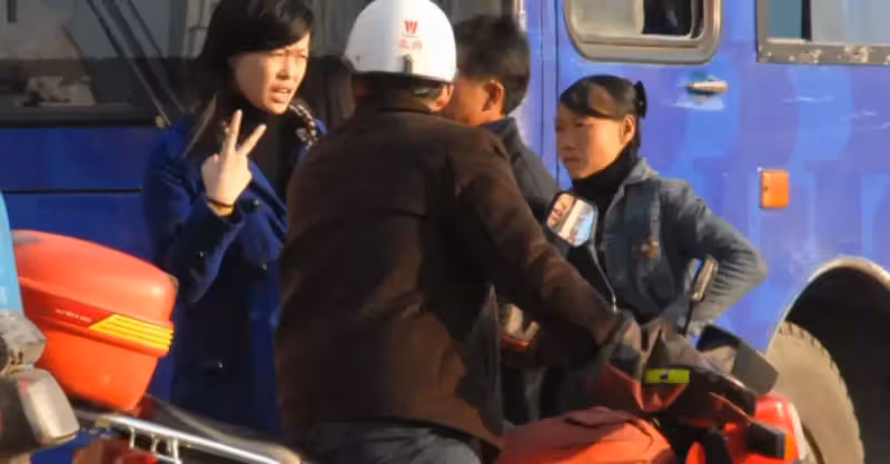 四十多年前的一件小事，我早已忘記，沒想到他還記得如此清晰