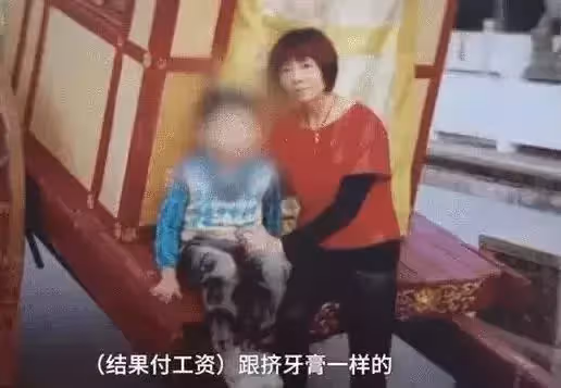 僱主雙雙離去「她義無反顧帶大孩子」 不惜傾家蕩產下跪「無償養育13年」網淚:人間大愛