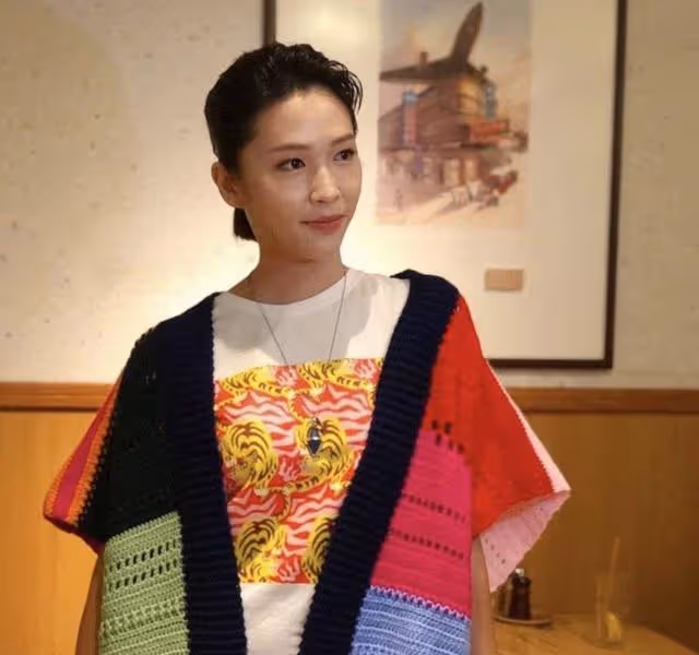恭喜!又一香港著名女星簽約TVB,新劇合作視帝演女主角火速上位