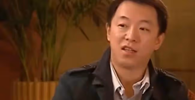 「最丑影帝」黃渤，被導演嫌棄太醜拒演，後回家做生意欠巨債