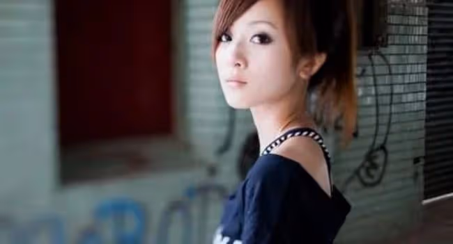 結婚四年一直未孕,婆婆聯合老公強行過繼後,我生了雙胞胎