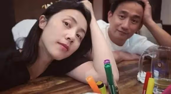 孫莉:18歲跟了老師黃磊,婚後在家生兒育女,容忍老公有緋聞