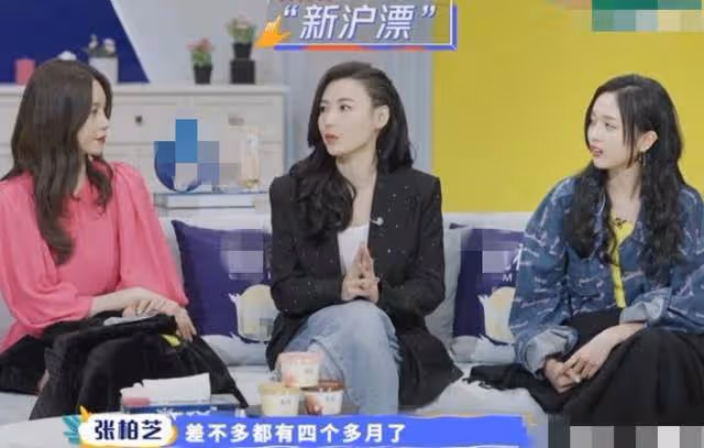 張柏芝兩個兒子長大了!貼臉親吻顯溫馨,14歲哥哥側臉太像謝霆鋒