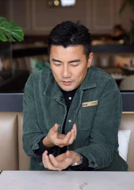 TVB人氣小生心疼太太生產經歷雙重疼痛,曝太太產後變自戀狂