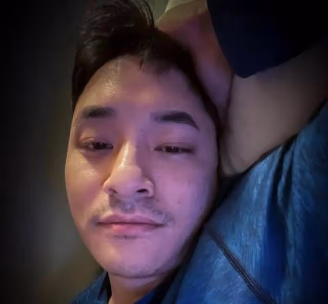 又一香港著名男星確診,因喉嚨痛到不能入睡,好友發燒兩周離世