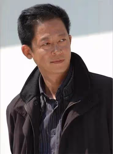 王志文:年輕時俘獲許多少女芳心,當年曾因口香糖事件被媒體聲討