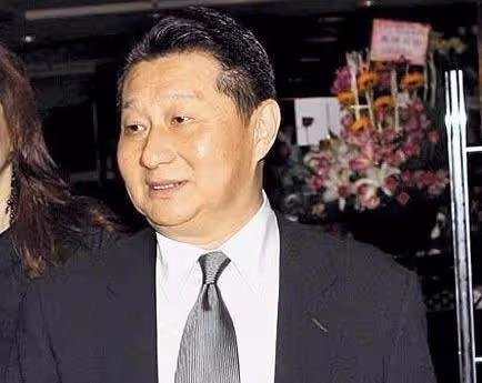 突傳死訊!台灣著名富豪患癌離世,家族或將上演百億遺產爭奪戰