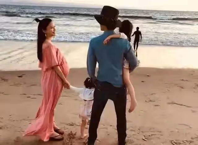 李靚蕾戰神附體,她要的從來不是王倒下,而是跟她回家