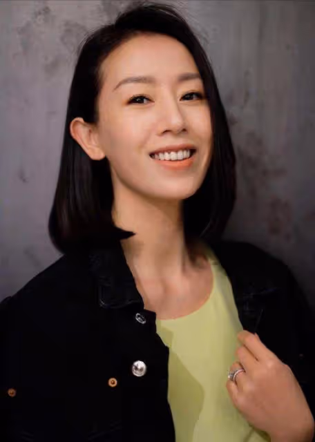 TVB前女星梁靖琪官宣二胎性別,曬與小八歲二婚丈夫合照引圍觀