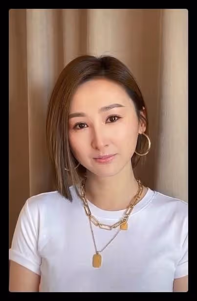曝35歲港星欲離開TVB,內地走紅後3月賺7位數,直播商演活動不斷