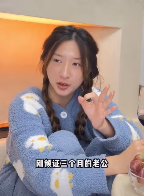網紅結婚僅3月老公出軌,男方亂約美女當集郵,聊天記錄信息量大