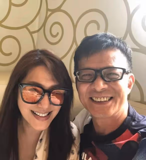 多次傳緋聞,TVB女星關寶慧與黃日華感情甚好,不排除有發展可能