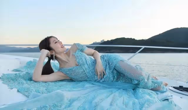 恭喜!33歲TVB人氣女星風光出嫁,戴6對黃金龍鳳鐲盡顯富貴