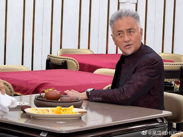 挑戰最奸角色!TVB老戲骨新劇動作戲連場,用拖鞋打到對手耳鳴