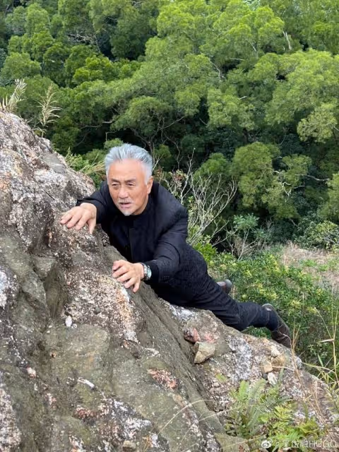 挑戰最奸角色!TVB老戲骨新劇動作戲連場,用拖鞋打到對手耳鳴