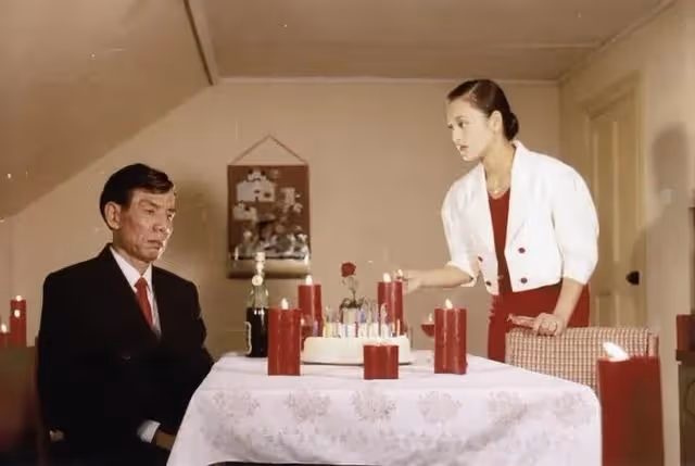 魏宗萬:工資55塊娶房東女兒,83歲仍住出租屋,放話一生不接廣告
