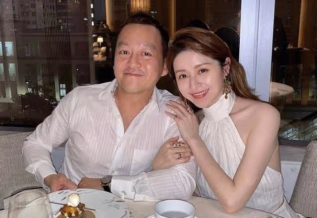 37歲港姐甜心慶祝結婚12周年,退圈創立護膚品牌,已成三孩之母