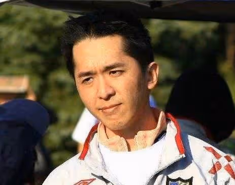 曝54歲港星打破丁克主義,三房女友秘密懷孕,8億財產有了繼承人