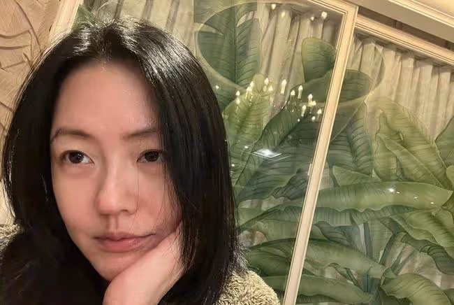 孫藝珍40歲素顏慶生照被嫌老,小S怒批:你們是有多帥多美啊?