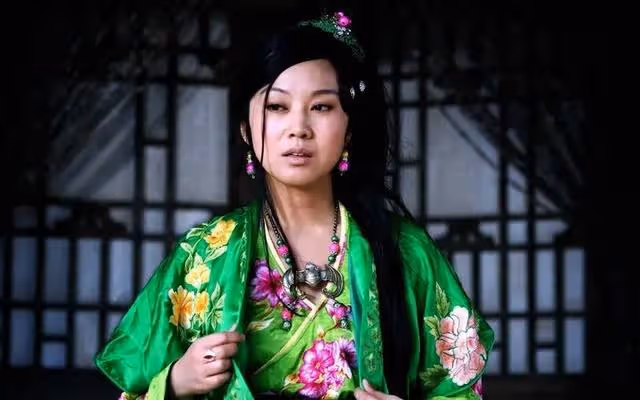 閆妮的女兒鄒元清:6歲時父母就離異,媽媽的努力是我最好的榜樣