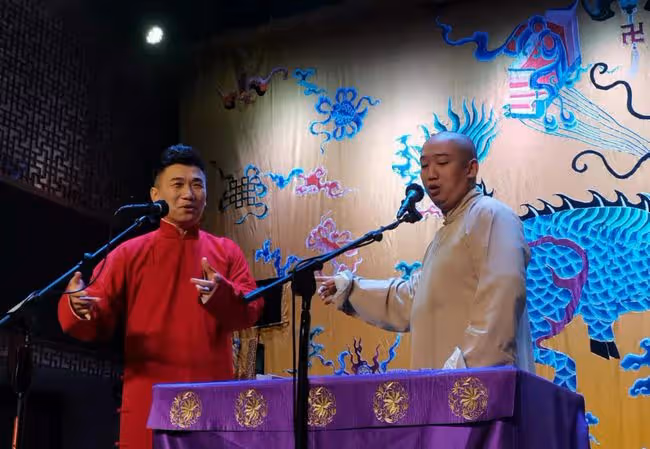 相聲大師耿伯春去世!德雲社演員到場送別,最後表演曝光精神矍鑠