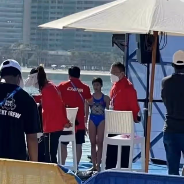 全紅嬋久違亮相！又長高了，大長腿醒目＋瘦了，女大十八變更漂亮
