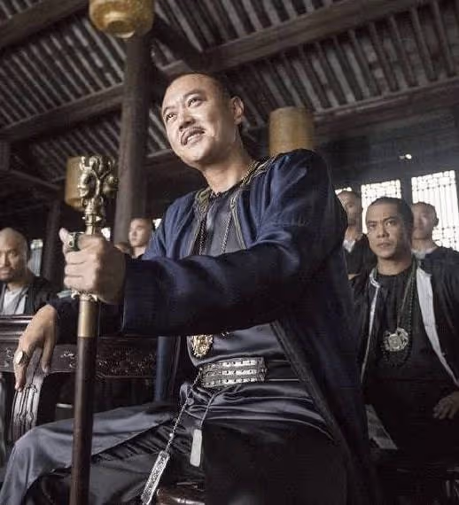 被稱「最貴配角」，拍戲只為過癮，導演調侃：片酬還不夠加油錢