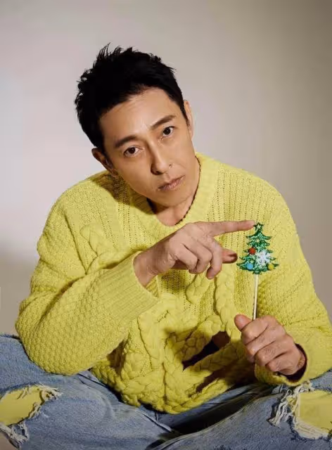 55歲最帥「令狐沖」現身內地商演，獻唱多首歌曲，卻少有觀眾捧場