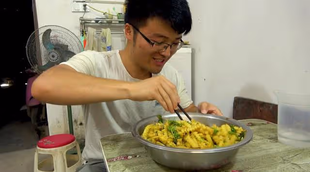 8大吃播就這樣寫下了結局:有人為保命減肥,有人變聲、牙齒脫落