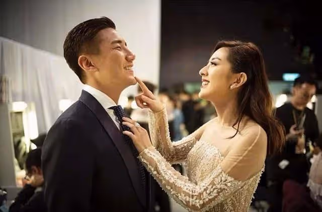 TVB分手情侶合集，視帝視後再見亦是朋友，唐詩詠因戲生情