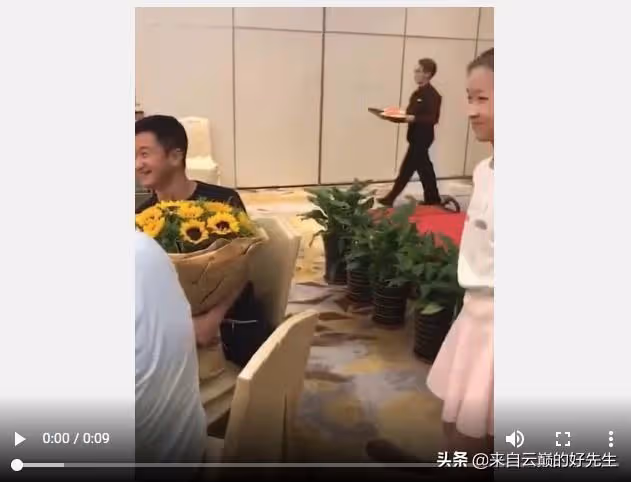 聽內行人解讀娛樂圈,你肯定忍不住說句:我槽,都差不多