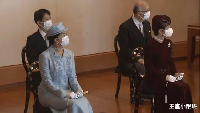 7年前佳子首次參加講書始儀式時束手束腳，如今艷壓全場，變化大