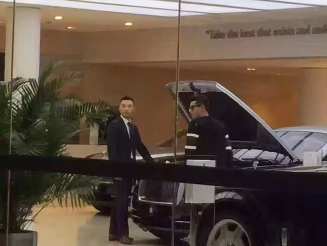 張繼科張蕊戀情再添錘,看電影逛超市後一同回家,相處似老夫老妻