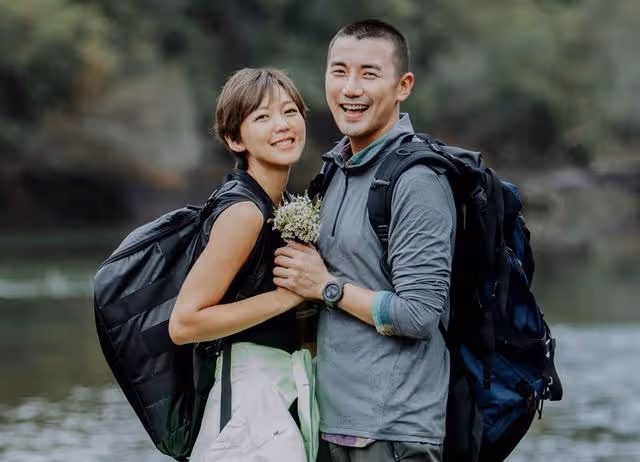 恭喜！TVB一線男星即將升級當爸，妻子懷孕9個月臨盆在即