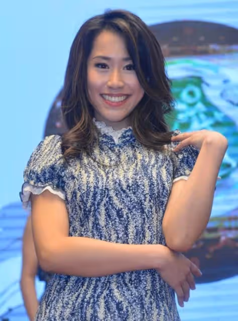 已殺入華姐八強！鍾麗緹大女兒為總決賽秘密備戰，自彈自唱爭冠軍